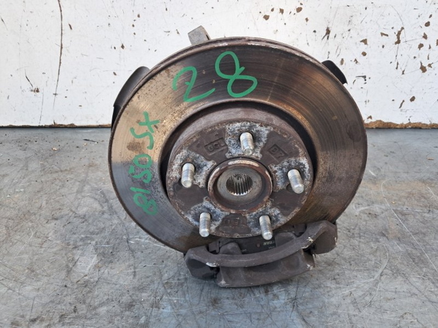 HYUNDAI 517151K000 Цапфа передняя левая в наличии Ровно