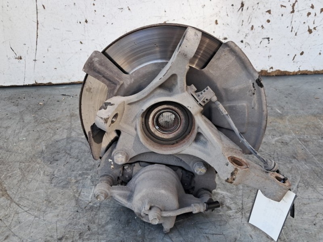 HYUNDAI 517151K000 Цапфа передняя левая в наличии Ирпень