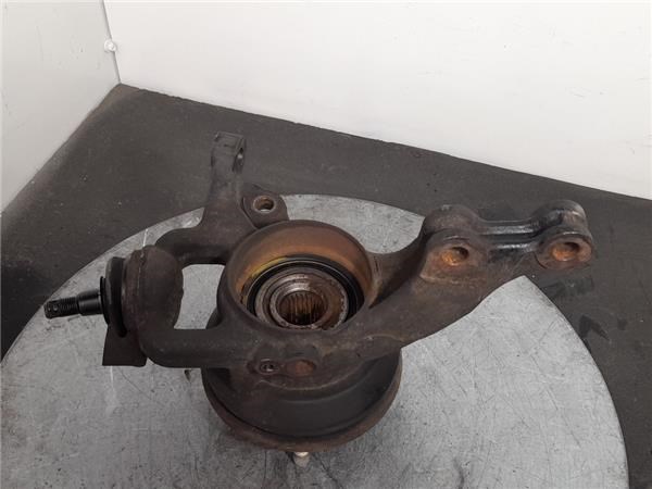 HYUNDAI 517152R000 Цапфа передняя левая в наличии Украина