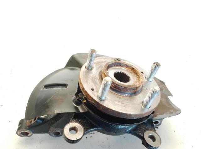 HYUNDAI 517153W500 Цапфа передняя левая в наличии Черновцы