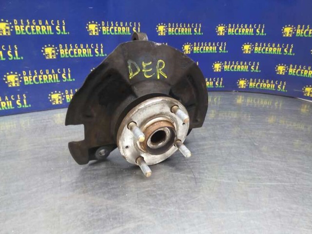 HYUNDAI 517161C200 Цапфа передняя правая в наличии Львов
