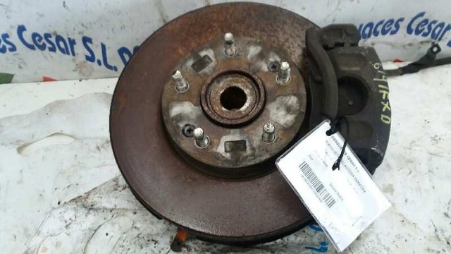 HYUNDAI 517161D100 Цапфа (поворотный кулак) передний правый в наличии Черновцы