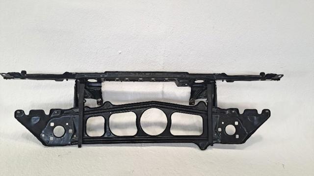 Suporte do radiador montado (painel de montagem de fixação das luzes) BMW 5 E39