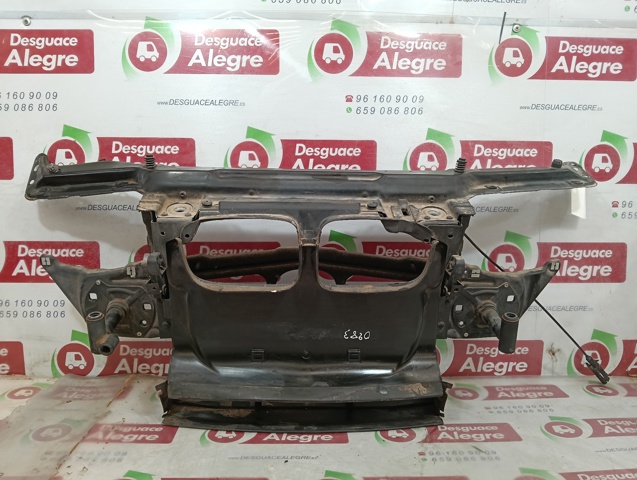BMW 51718202831 Воздуховод (дефлектор) радиатора в наличии Запорожье