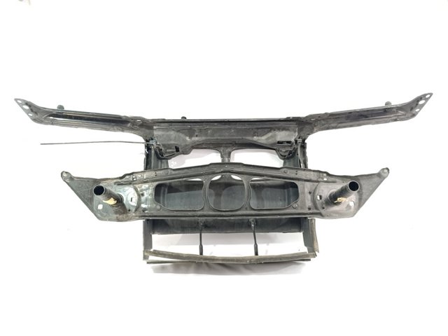 51718202831 BMW Дефлектор радиатора купить в Черновцы