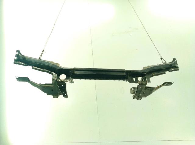 51718402319 BMW Рамка радиатора купить в Хмельницкий