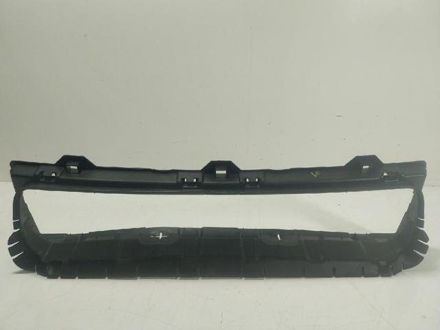 51747390474 BMW Дефлектор радиатора купить в Харьков
