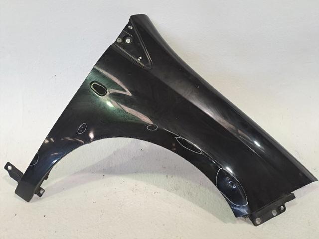 Pára-lama dianteiro direito 51751054 FIAT