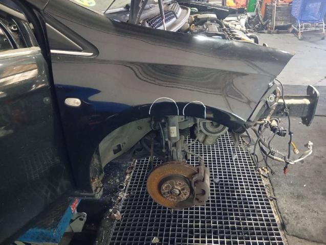 Pára-lama dianteiro direito 51751054 FIAT