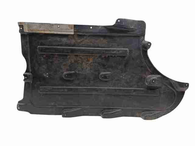 51757394722 BMW Защита днища, средняя часть купить в Днепр
