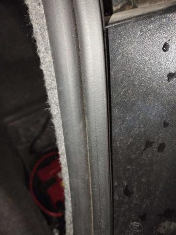 51767182079 BMW Уплотнитель крышки багажника купить в Черновцы