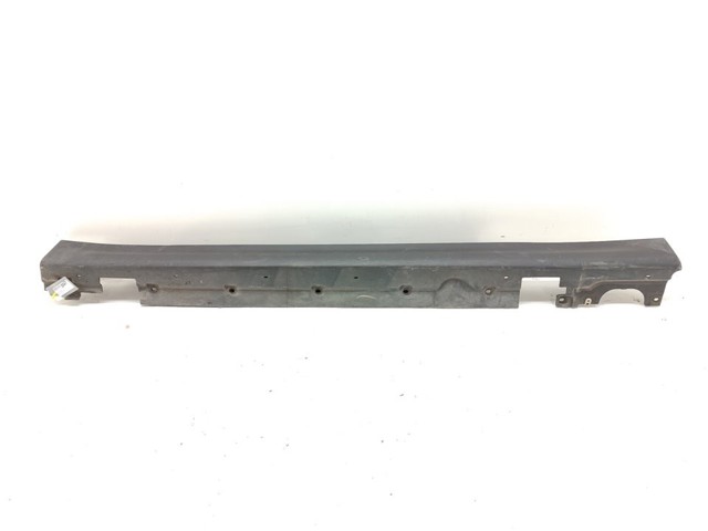 BMW 51777300817 Накладка (молдинг) порога наружная левая в наличии Черкассы