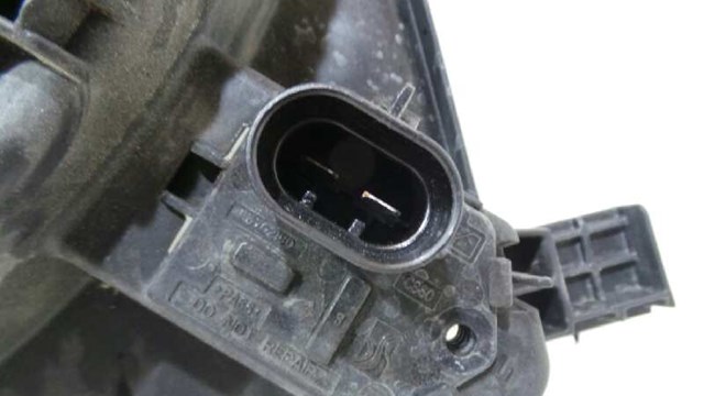 51780703 PEUGEOT Диффузор вентилятора в сборе с мотором и крыльчаткой купить в Николаев