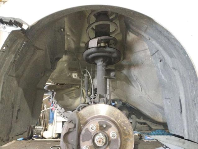 FIAT 51786784 Подкрылок передний левый в наличии Кривой Рог