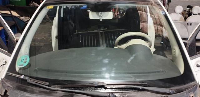 FIAT 51787582 Стекло лобовое  в наличии Киев