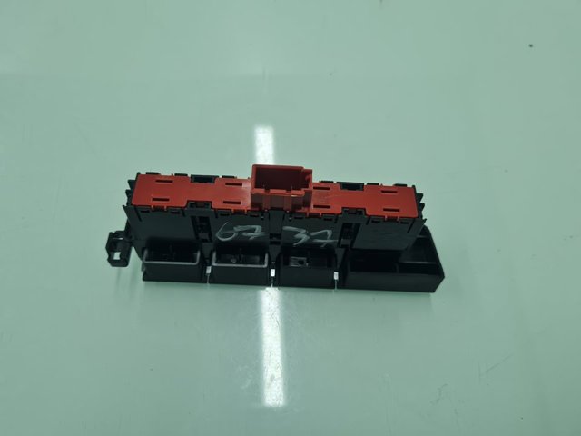 VAG 517927238 Блок кнопок центральной консоли в наличии Чернигов