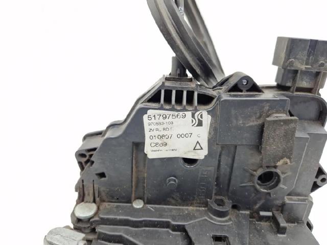 FIAT 51797559 Замок двери передней левой в наличии Киев