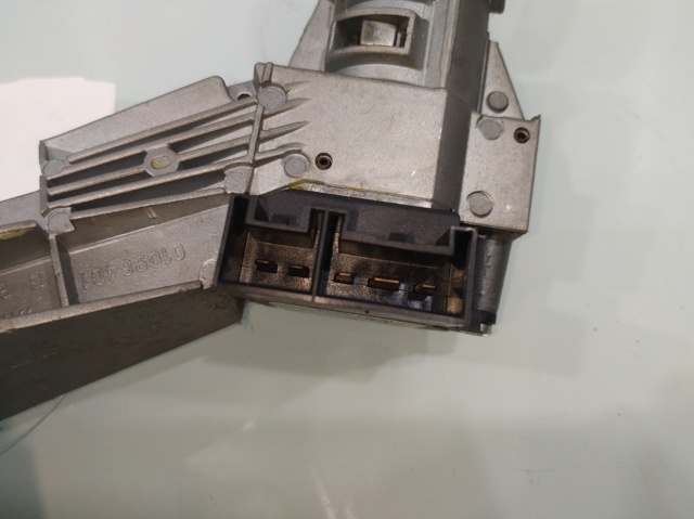 Fecho de ignição 51813197 FIAT