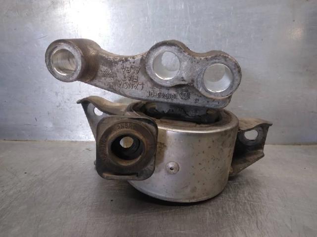 51815197 FIAT Подушка (опора) двигателя правая купить в Кривой Рог
