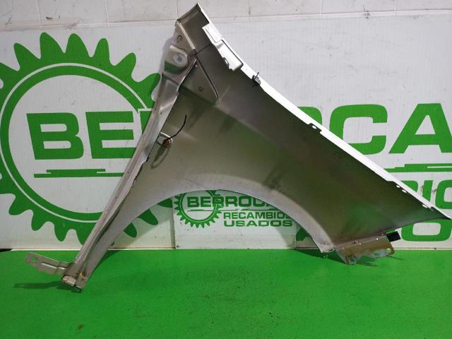 Pára-lama dianteiro esquerdo Fiat Bravo 2 198