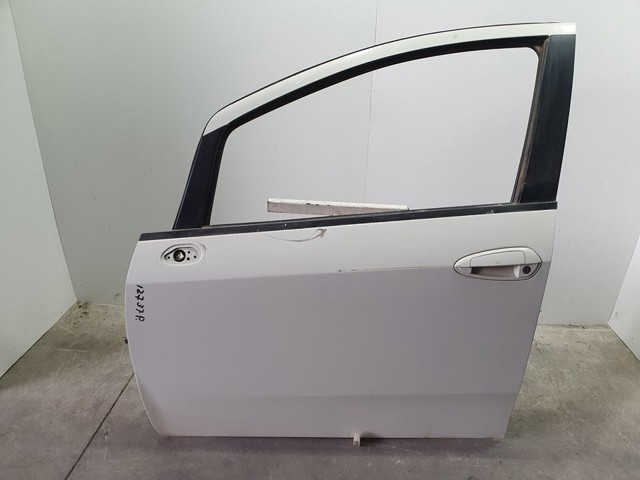FIAT 51846215 Дверь передняя левая в наличии Одесса