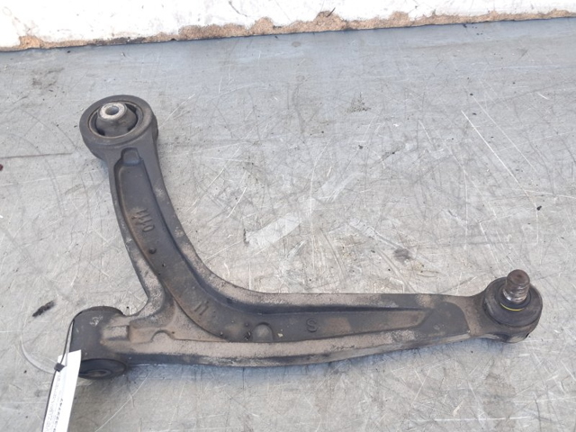 51857021 FIAT Рычаг передней подвески нижний левый купить в Николаев
