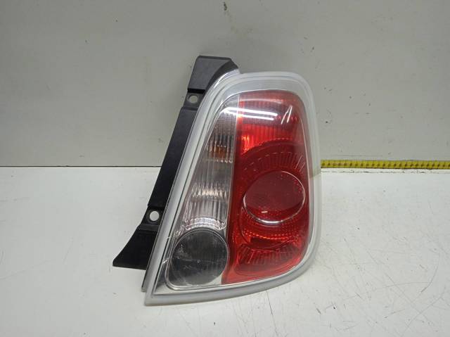 Luz traseira direita para Fiat 500 1.3 D Multijet 169 A1.000 51885544