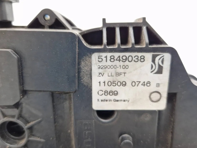FIAT 51905690 Замок двери передней правой в наличии Украина
