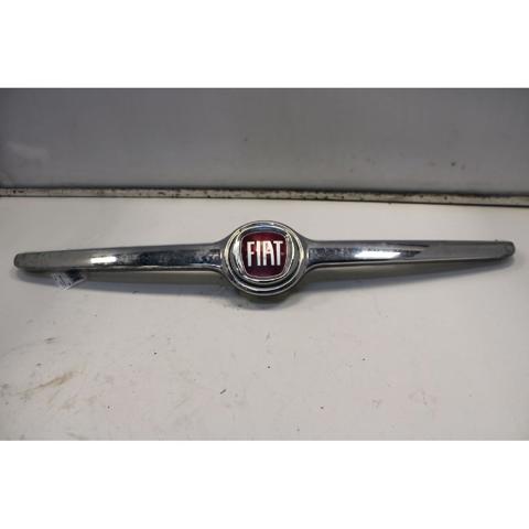 51932710 FIAT Эмблема решетки радиатора купить в Житомир
