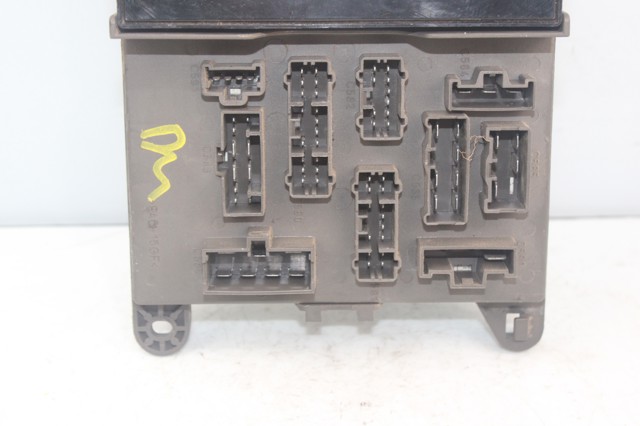 52010565B LAND ROVER купить в Ровно
