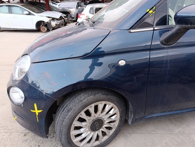 Pára-lama dianteiro esquerdo 52015757 FIAT