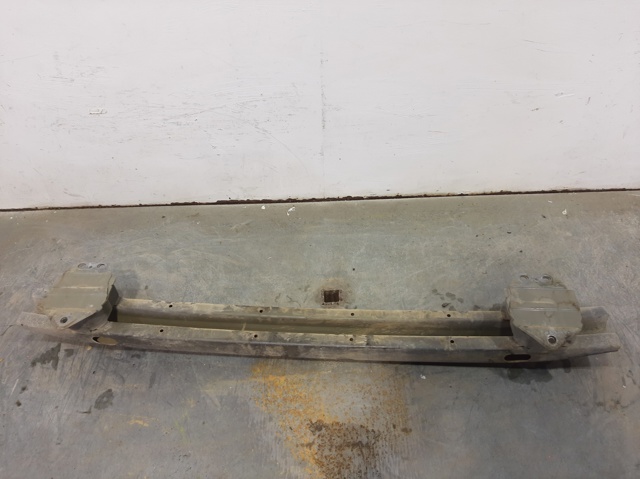 Reforçador do pára-choque traseiro Toyota Corolla R10