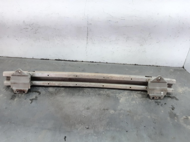 Reforçador do pára-choque traseiro Toyota Corolla R10