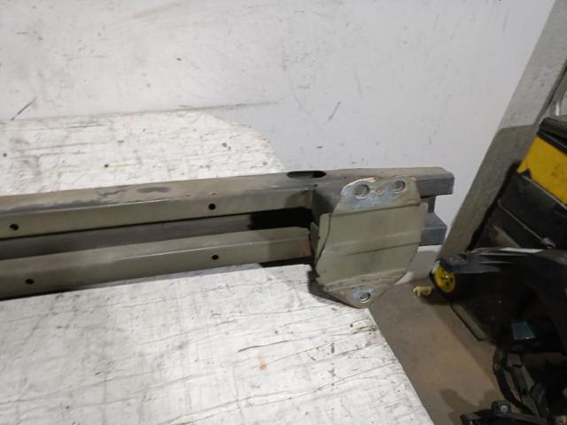 Reforçador do pára-choque traseiro Toyota Corolla R10