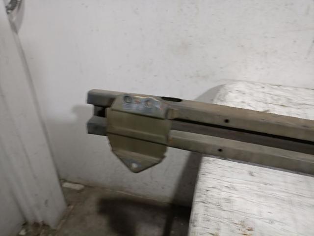 Reforçador do pára-choque traseiro Toyota Corolla R10