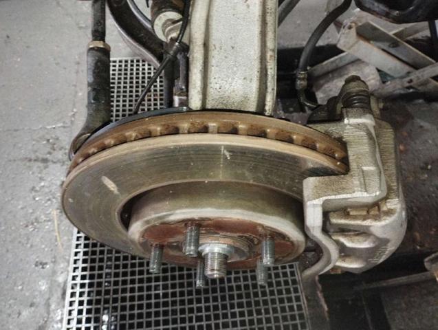 CHRYSLER 52090179AC Цапфа передняя левая в наличии Черновцы