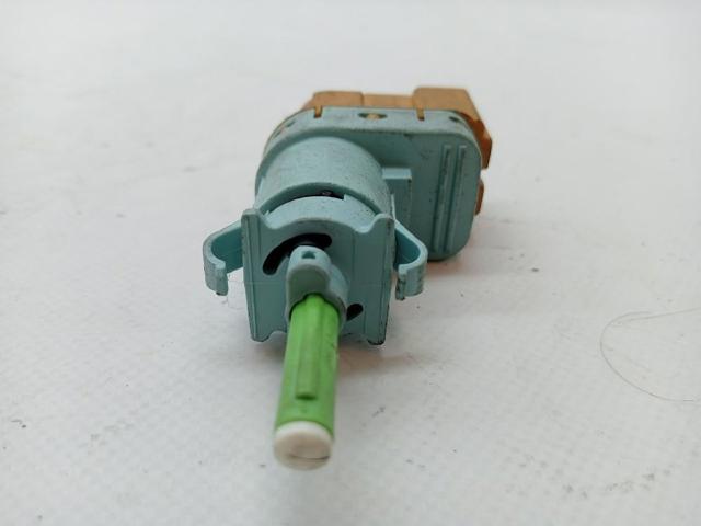 FIAT 52092117 Датчик включения стопсигнала в наличии Харьков