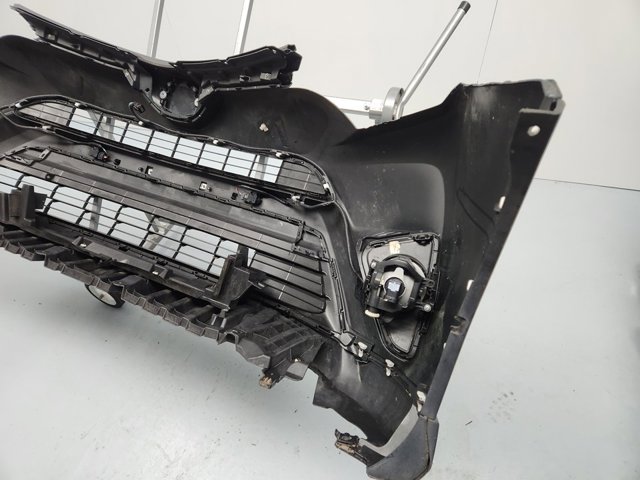521194A911 TOYOTA Бампер передний купить в Львов