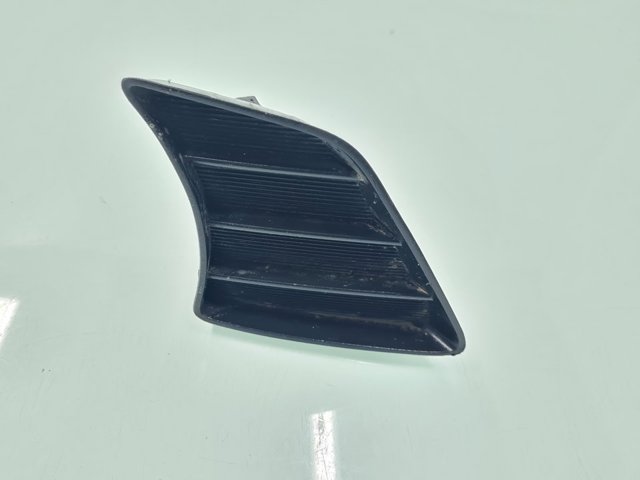 521270K030 TOYOTA Заглушка (решетка) противотуманных фар бампера переднего правая купить в Черкассы