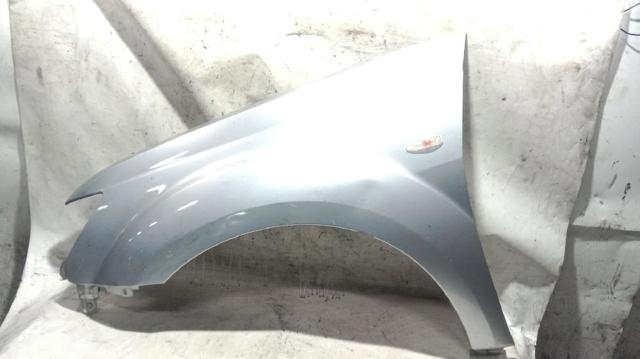 Pára-lama dianteiro esquerdo 5220C673 MITSUBISHI