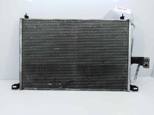 Condensador de ar condicionado / radiador para Opel Omega B 2.0 16V (F69, M69, P69) x20XEV 52460418