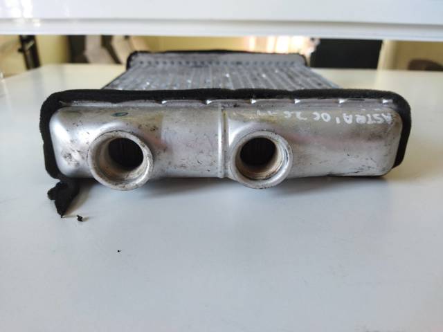 Radiador de forno (de aquecedor) 52479237 OPEL
