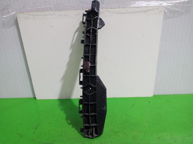 TOYOTA 5257602091 Кронштейн бампера заднего левый в наличии Хмельницкий