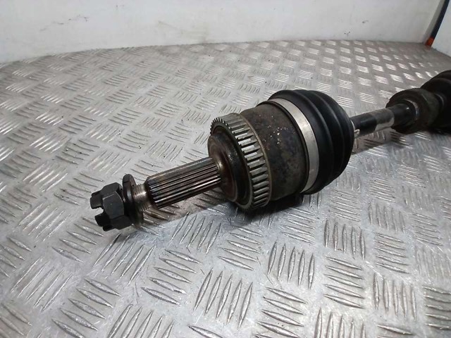 527102G011 Цапфа (поворотный кулак) задний левый купить Черновцы