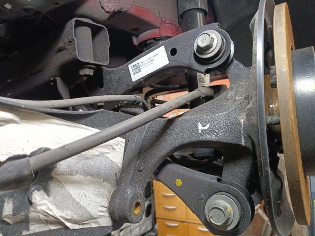 HYUNDAI 52710J7AA0 Цапфа задняя левая в наличии Ирпень