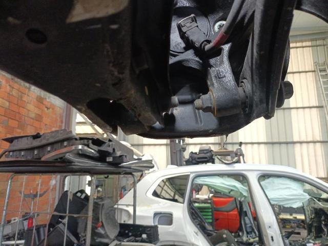 HYUNDAI 52710J7AA0 Цапфа (поворотный кулак) задний левый в наличии Полтава