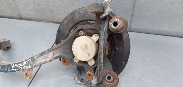 HYUNDAI 5272038800 Цапфа задняя правая в наличии Ровно