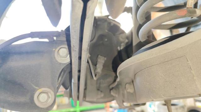 52720J7AA0 Цапфа задняя правая купить Винница