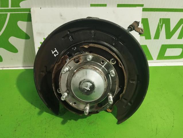 527504D000 HYUNDAI Цапфа (поворотный кулак) задний левый купить в Киев