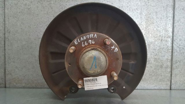 527602D100 HYUNDAI Цапфа (поворотный кулак) задний правый купить в Киев